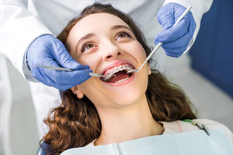 Đội ngũ bác sĩ là tiêu chí quan trọng khi review nha khoa uy tín Hải Phòng